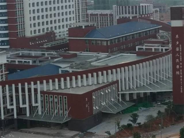 江西抚州东乡大型医院热水工程